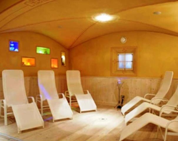 Hotel Presena Passo del Tonale Eksteriør billede