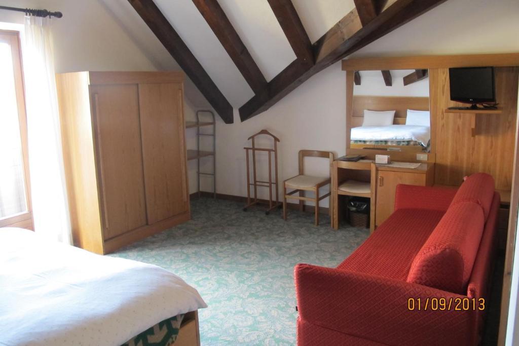 Hotel Presena Passo del Tonale Eksteriør billede